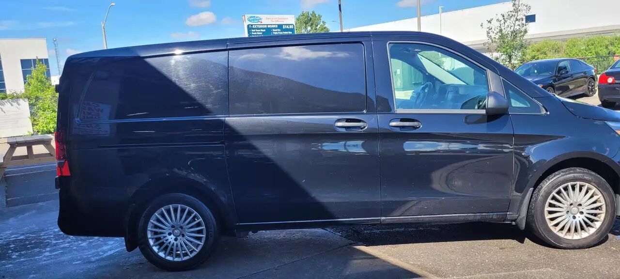 2018 Mercedes-Benz METRIS