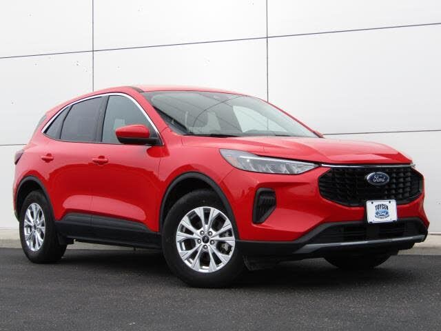 2024 FORD Escape