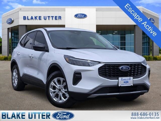 2026 FORD Escape