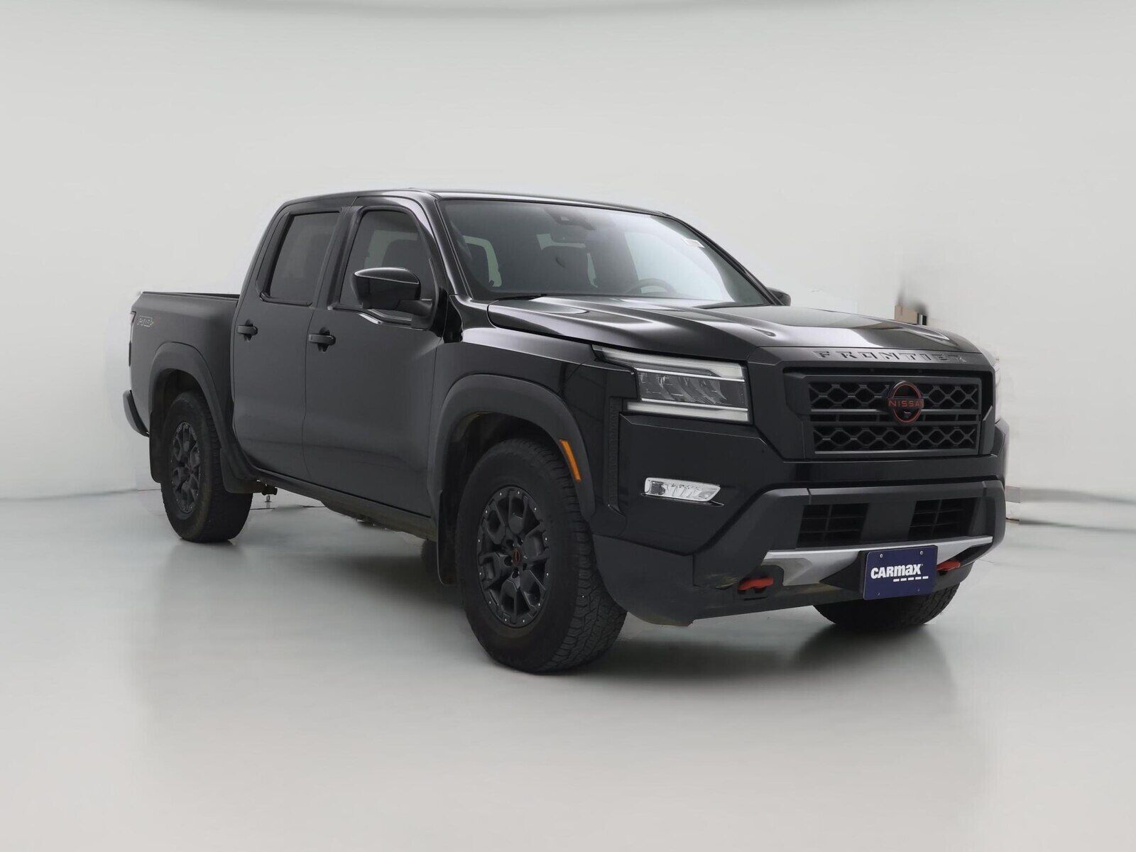2024 NISSAN Frontier
