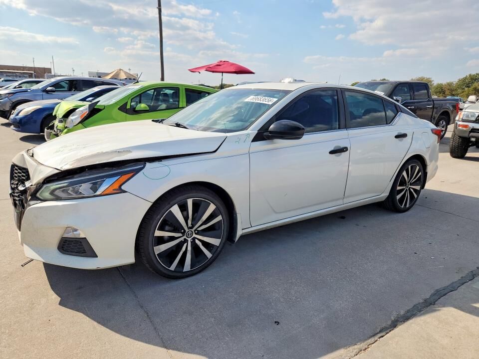 2020 NISSAN Altima