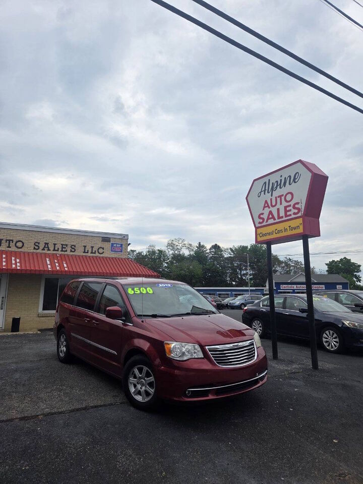 2012 CHRYSLER Town and Country
