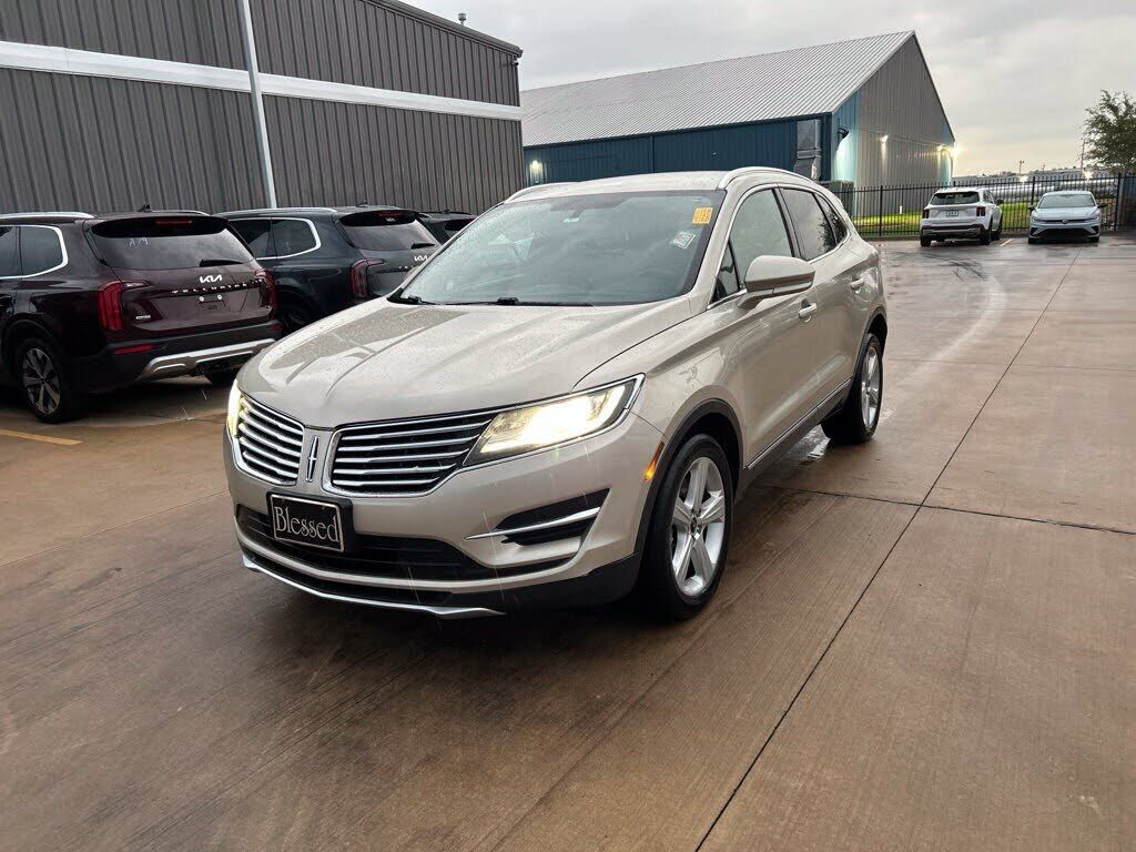 2017 LINCOLN MKC