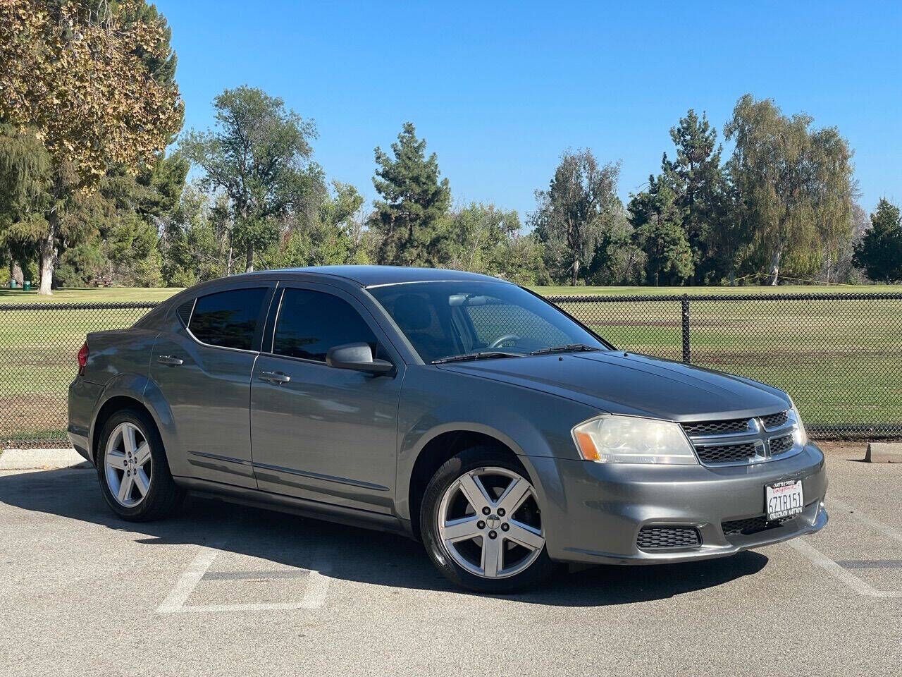 2013 DODGE Avenger