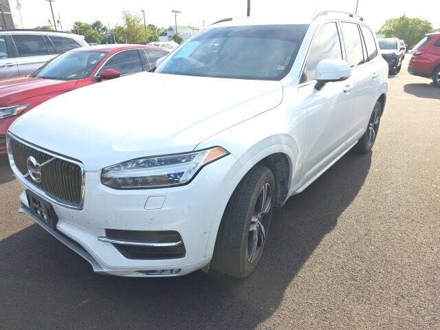 2018 VOLVO XC90