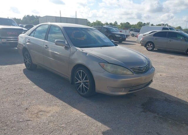2006 TOYOTA Camry