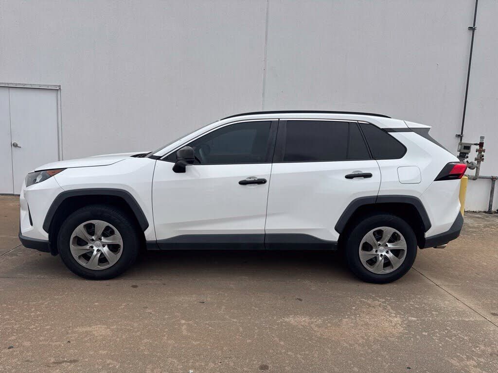 2019 TOYOTA RAV4