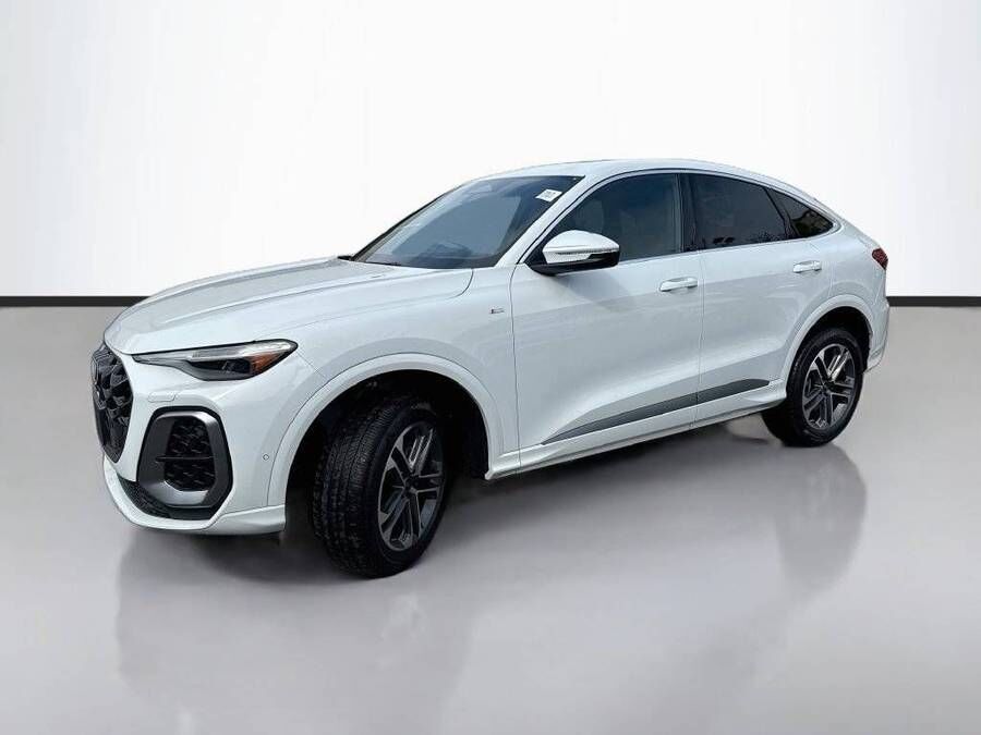2026 AUDI SQ5