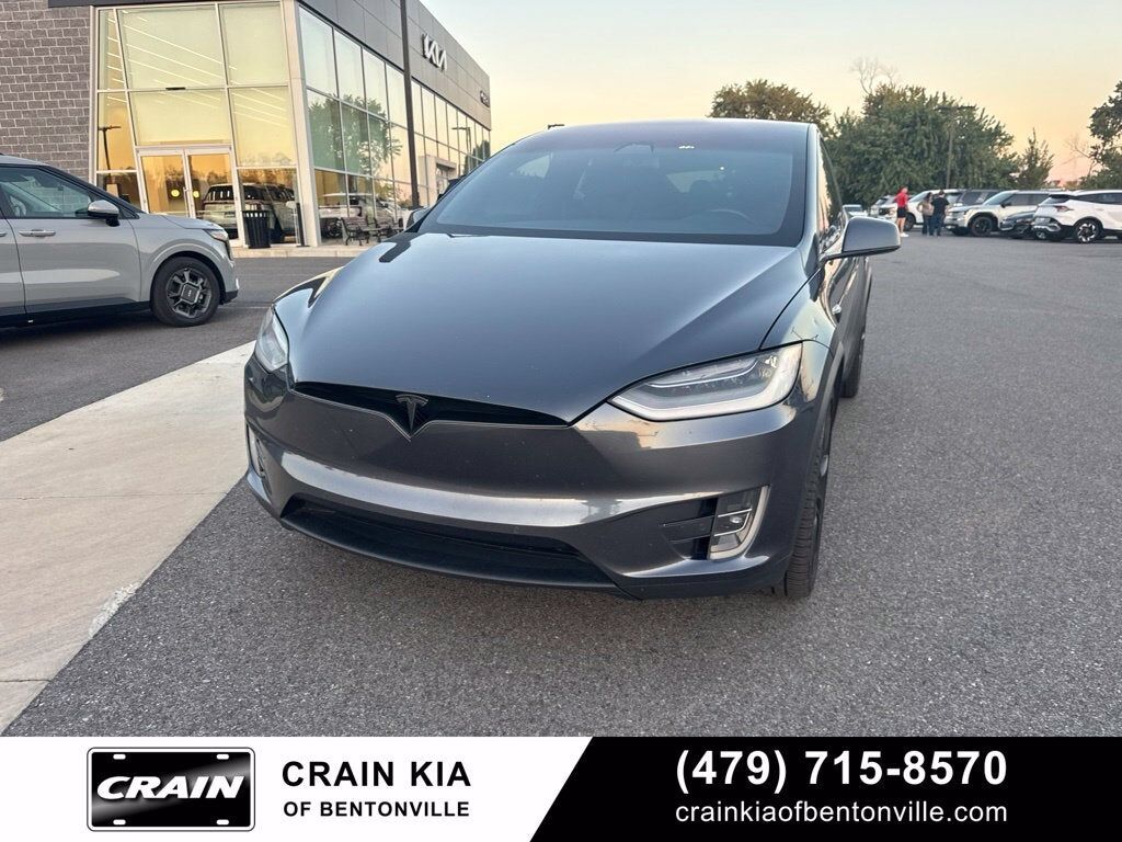 2020 TESLA Model X
