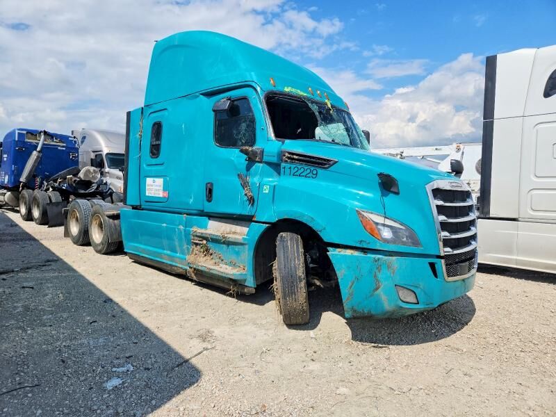2022 FREIGHTLINER New Cascadia 126" Sleepercab