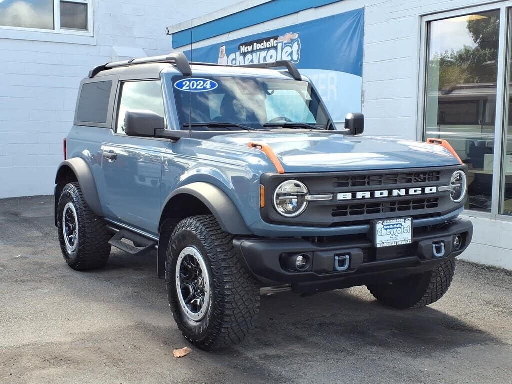 2024 FORD Bronco