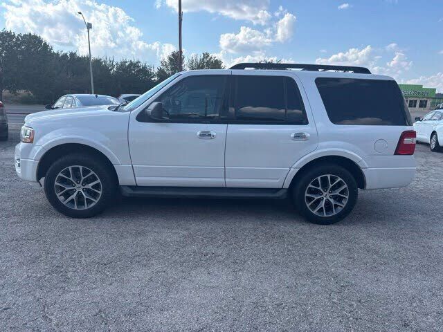 2017 FORD Expedition