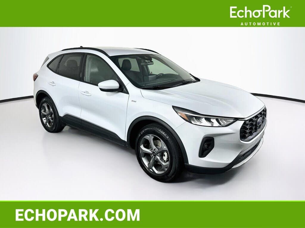2025 FORD Escape