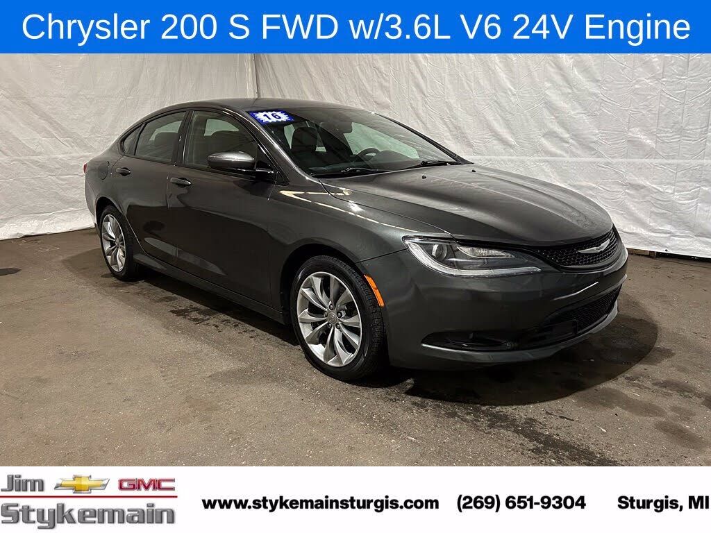 2016 CHRYSLER 200
