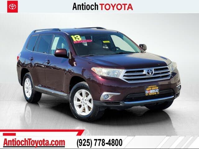 2013 TOYOTA Highlander