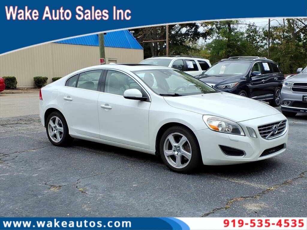2013 VOLVO S60