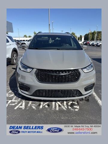 2021 CHRYSLER Pacifica