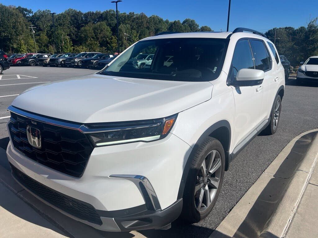 2025 HONDA Pilot