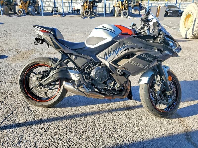 2023 KAWASAKI Ninja