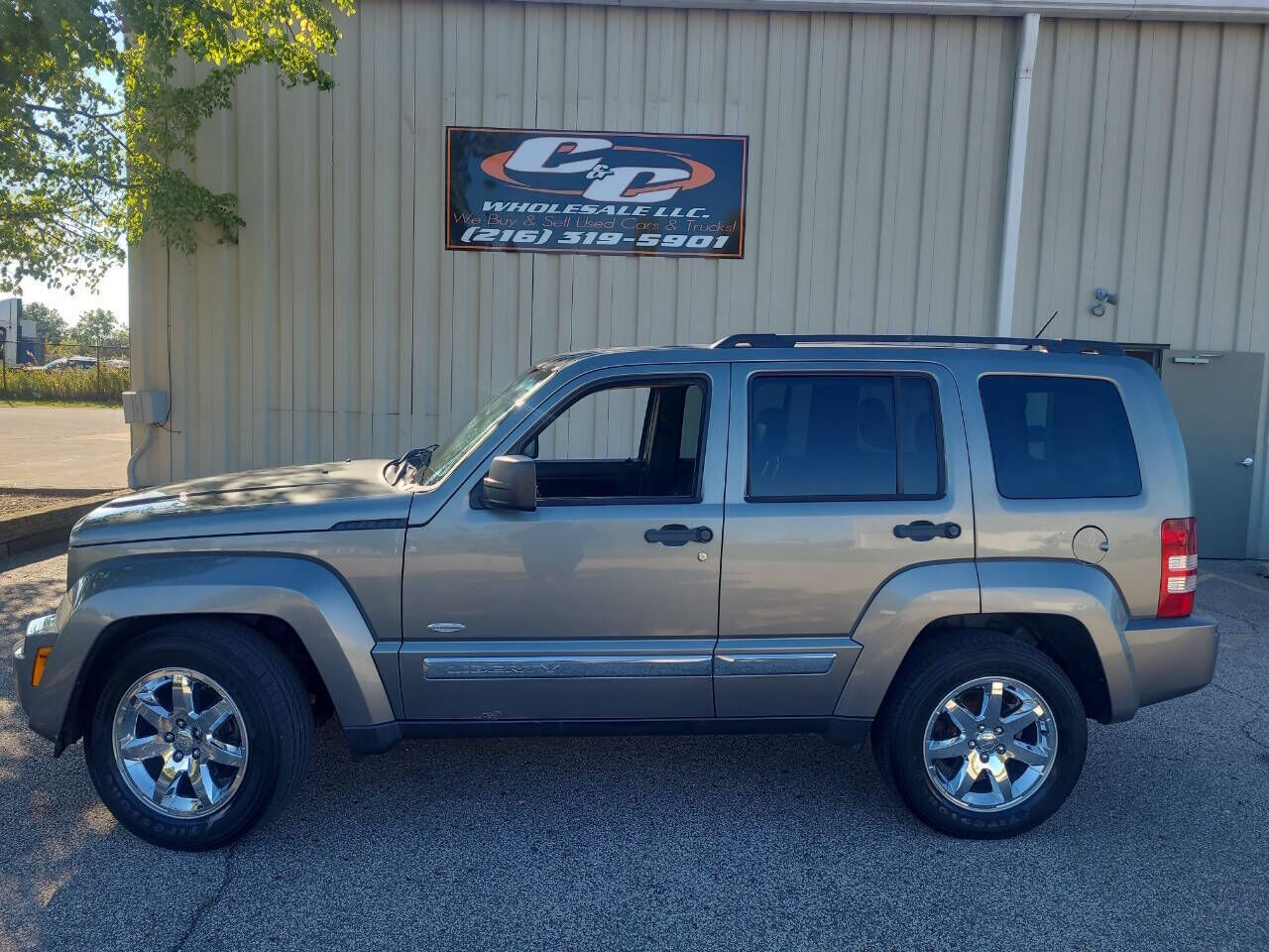 2012 JEEP Liberty
