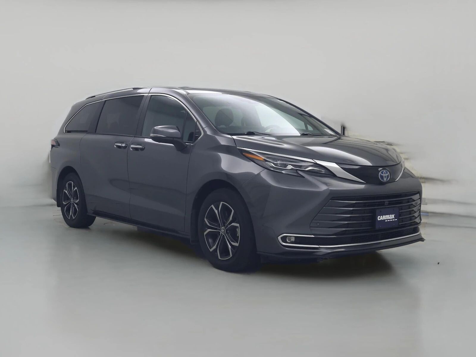2025 TOYOTA Sienna