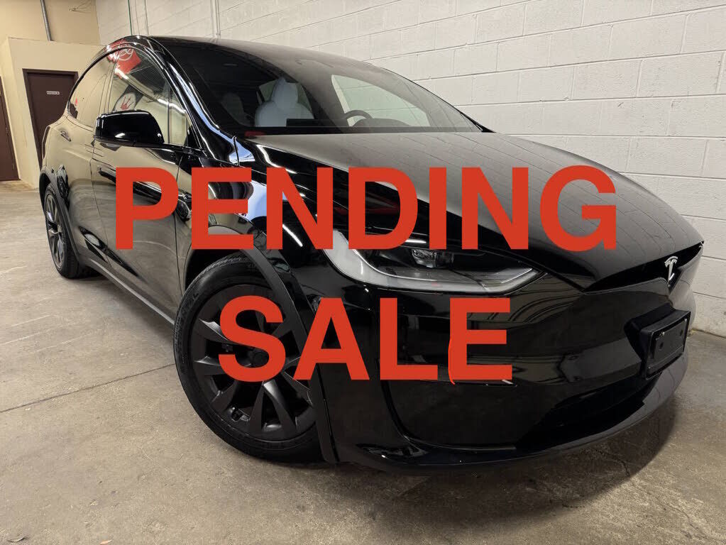 2025 TESLA Model X