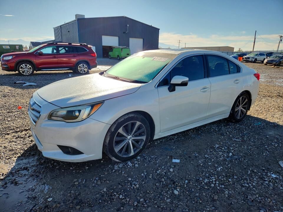 2015 SUBARU Legacy