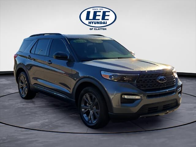 2023 FORD Explorer