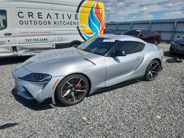 2022 TOYOTA Supra