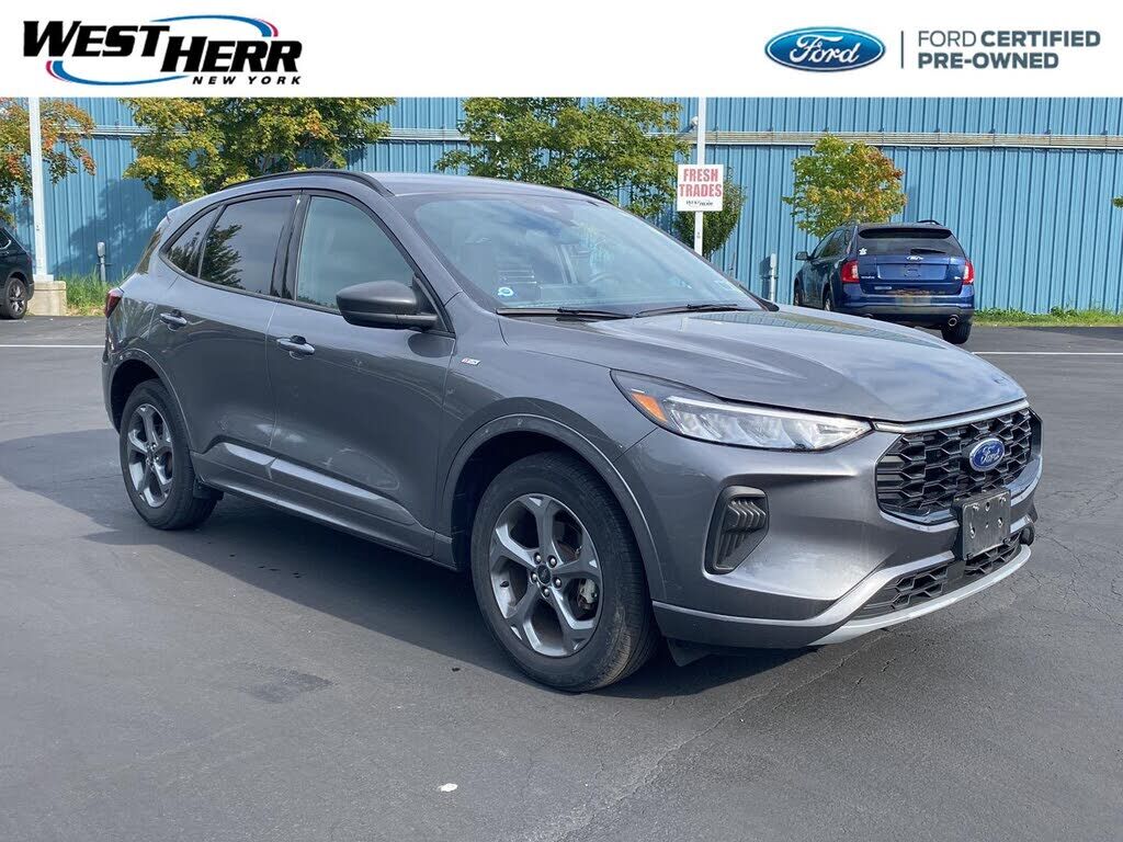 2023 FORD Escape