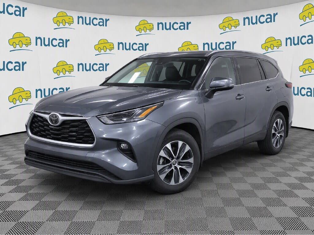 2025 TOYOTA Highlander