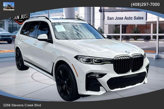 2022 BMW X7