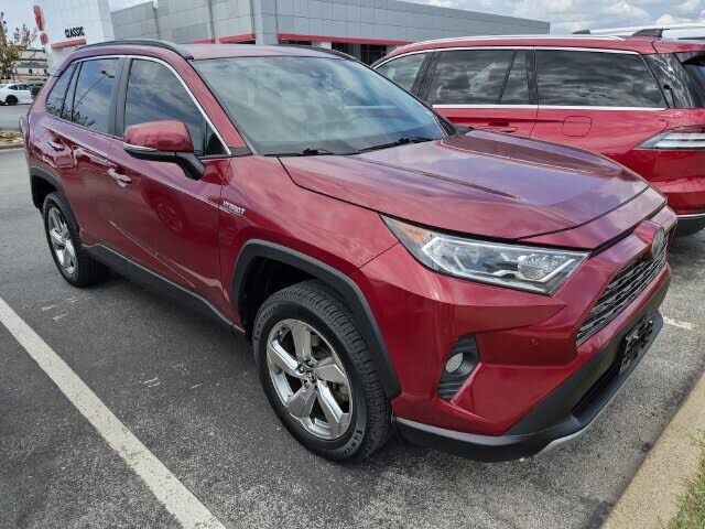 2019 TOYOTA RAV4