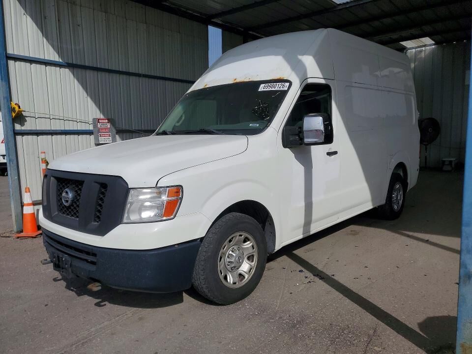 2014 NISSAN NV