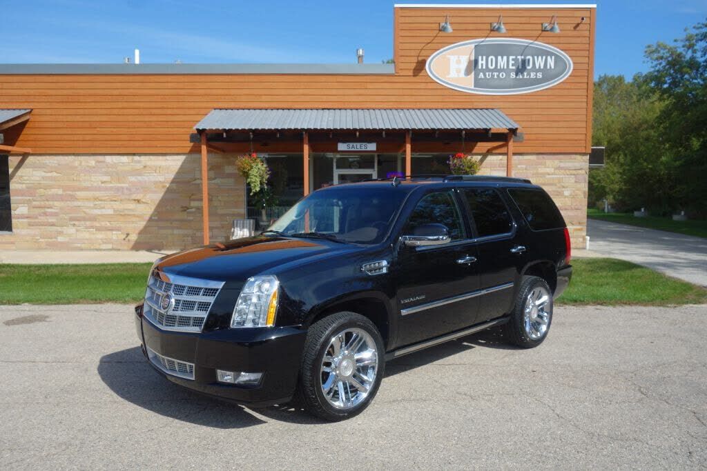 2011 CADILLAC Escalade