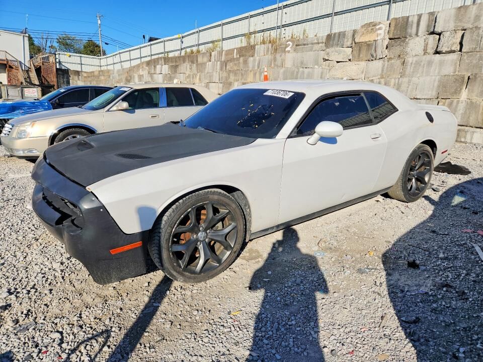 2016 DODGE Challenger