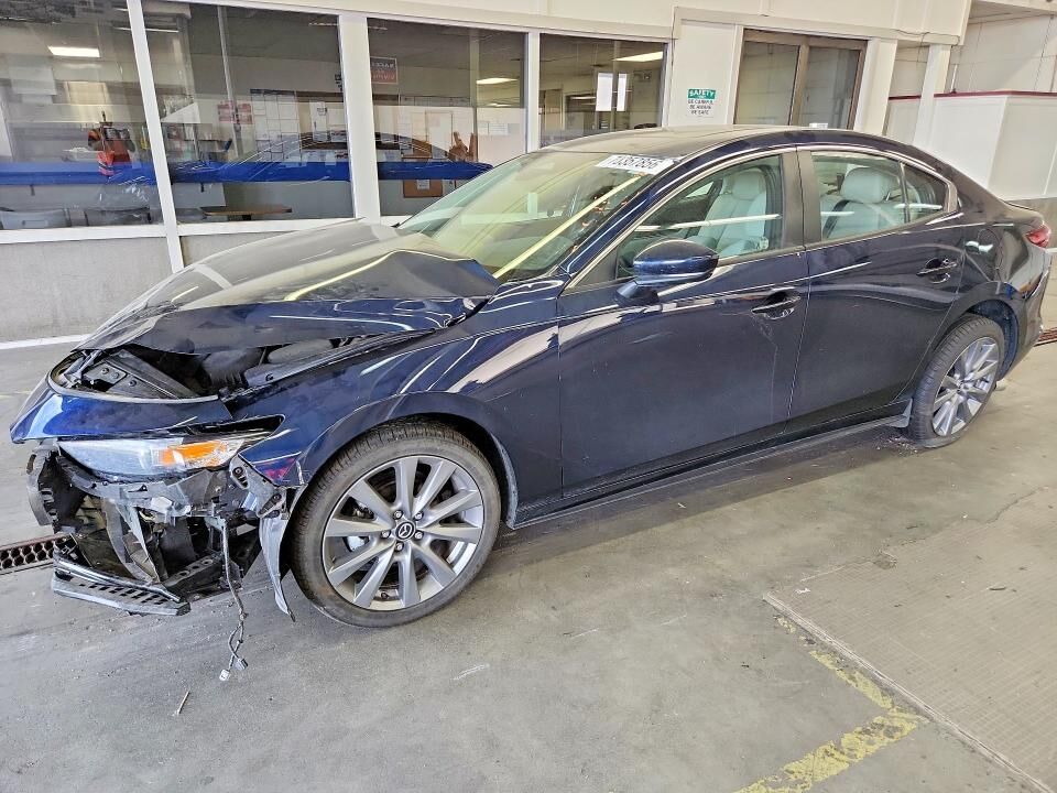 2024 MAZDA Mazda3