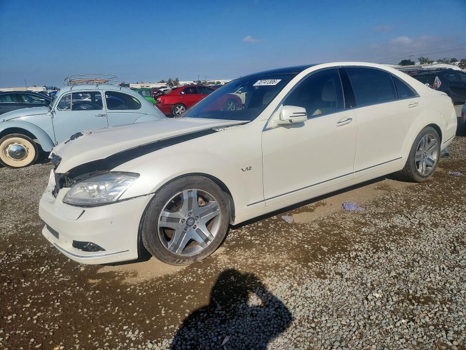 2010 MERCEDES-BENZ S-Class