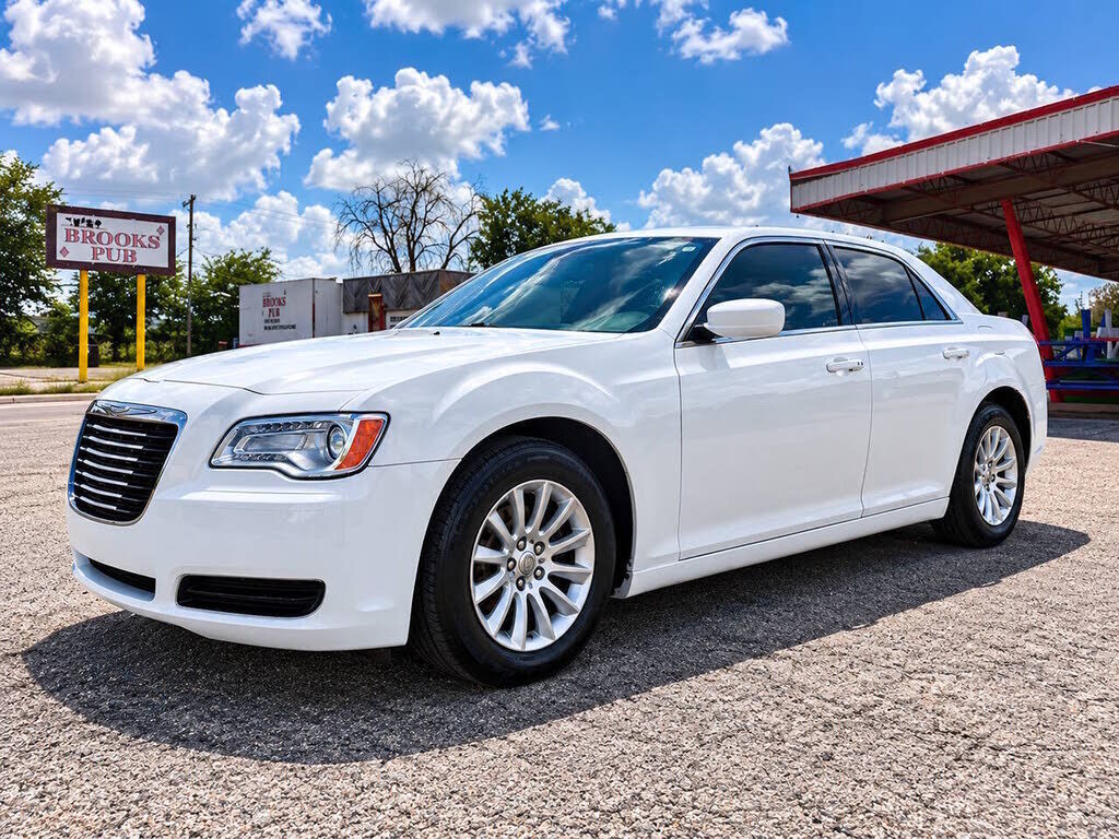 2014 CHRYSLER 300