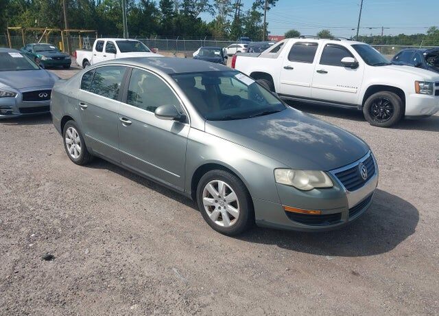 2006 VOLKSWAGEN Passat