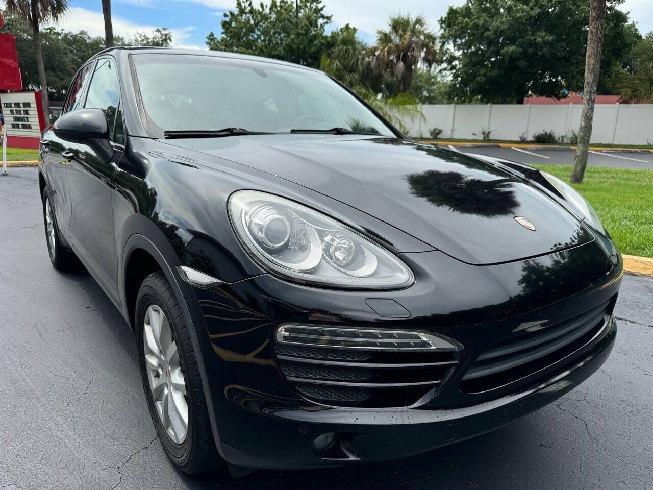 2014 PORSCHE Cayenne