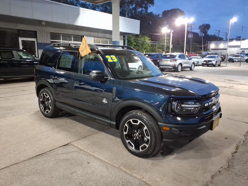 2023 FORD Bronco