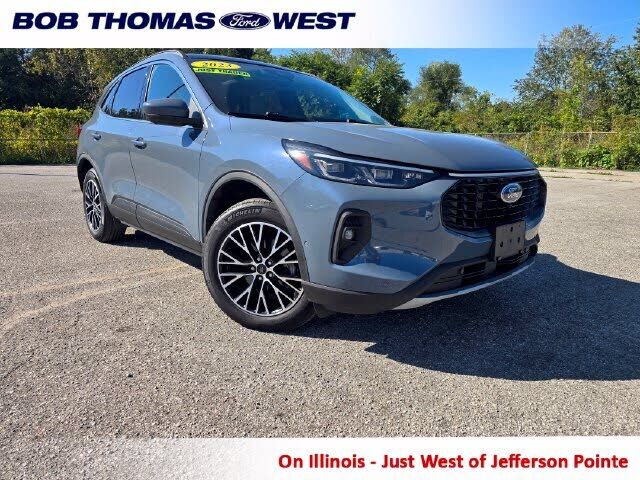 2023 FORD Escape