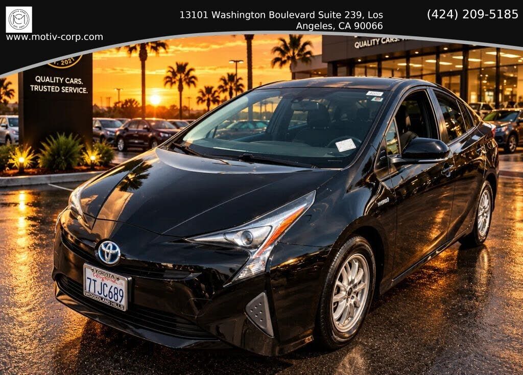 2016 TOYOTA PRIUS