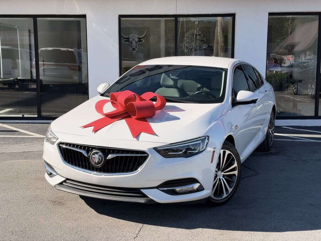 2018 BUICK Regal