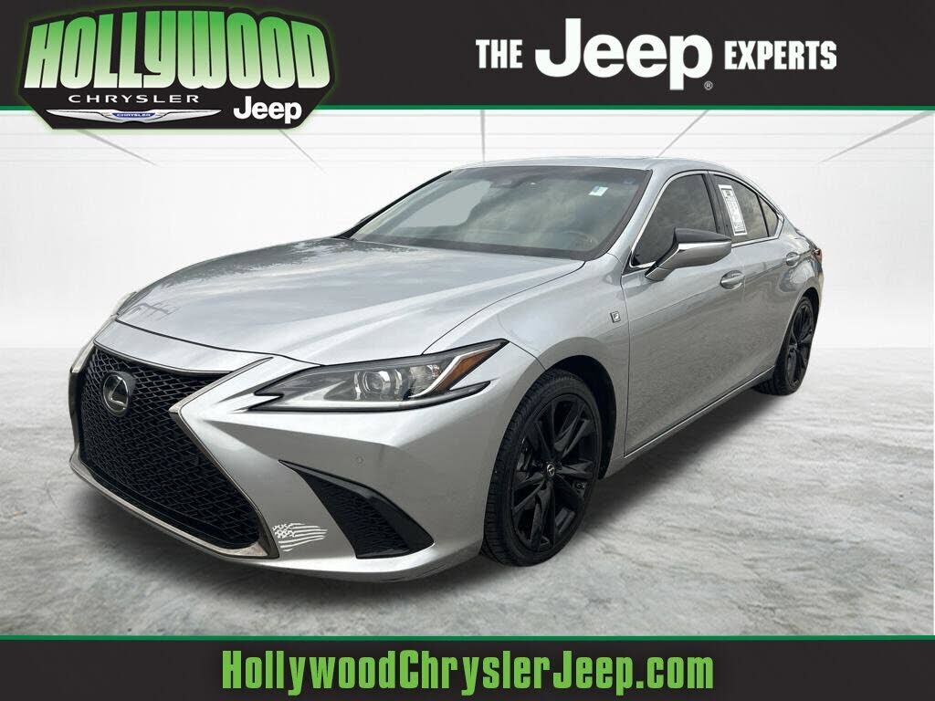 2022 LEXUS ES