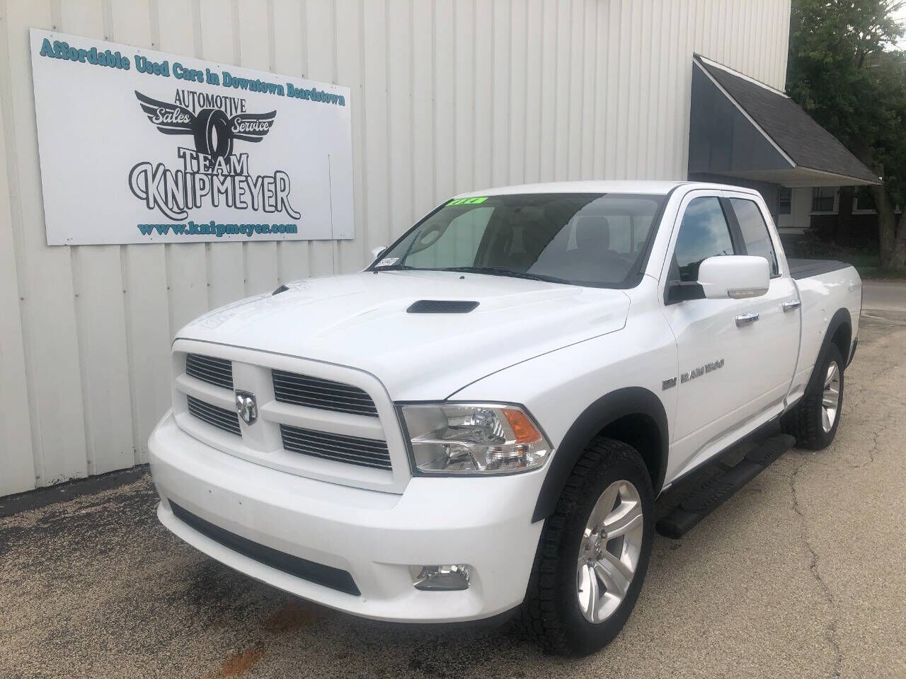 2011 DODGE Ram