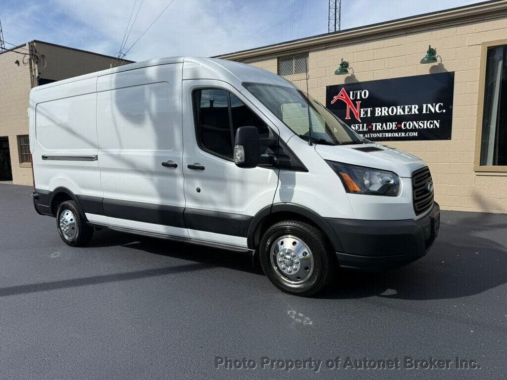 2019 FORD Transit
