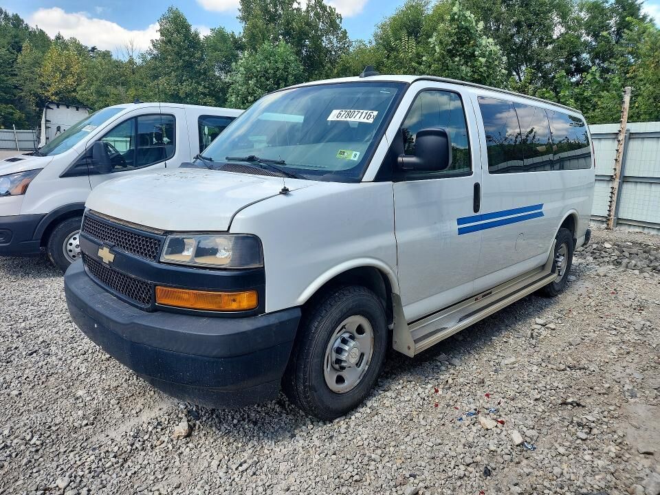 2018 CHEVROLET Express
