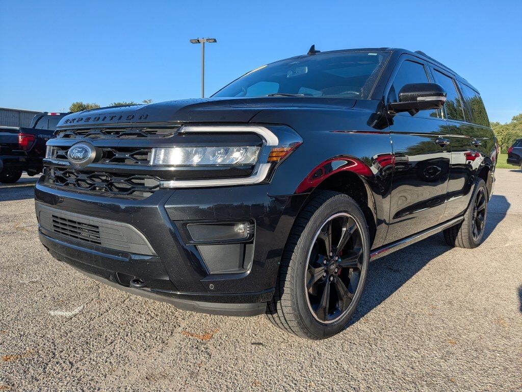 2023 FORD Expedition